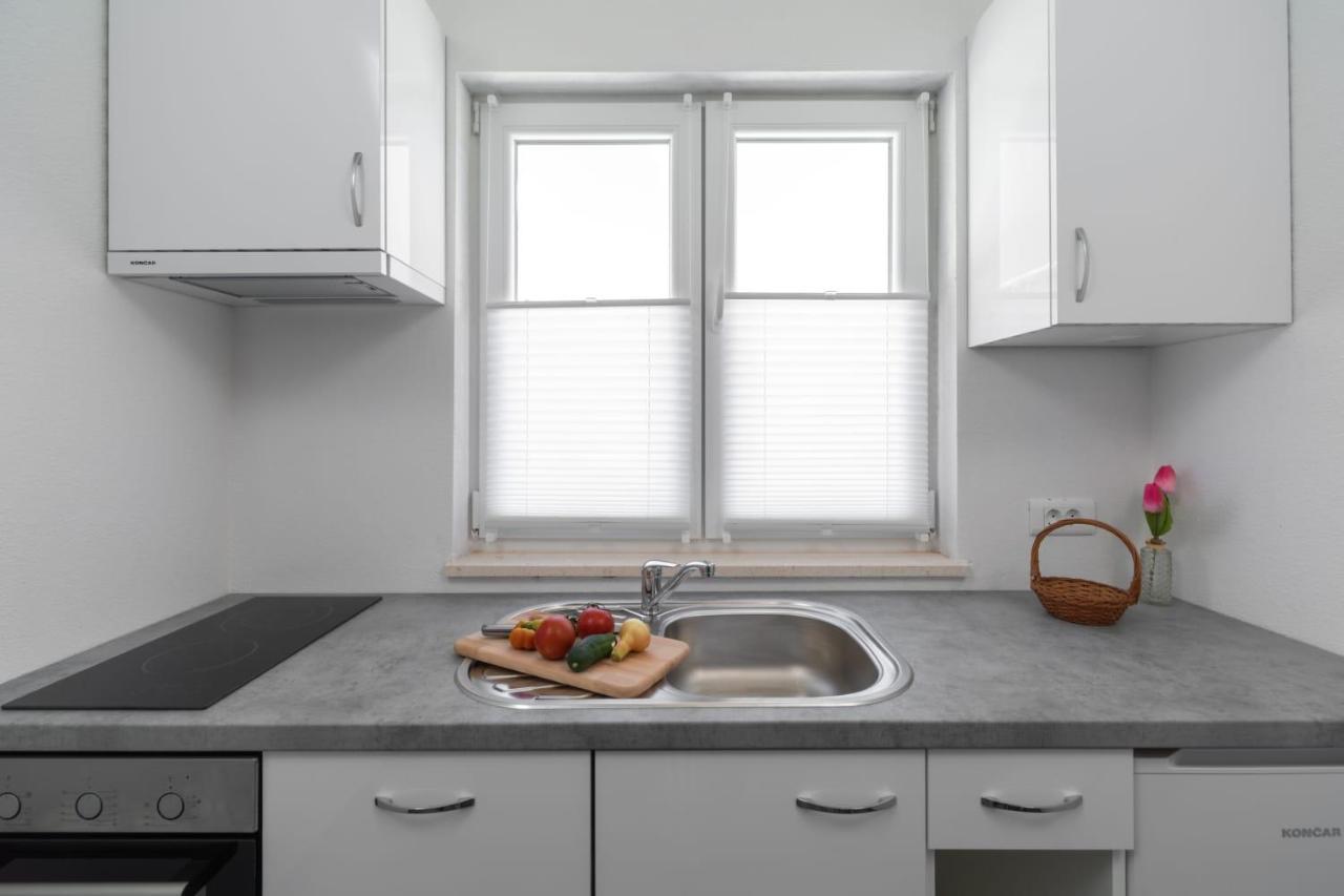 Maloa One Bedroom Apartment Smokvica  المظهر الخارجي الصورة